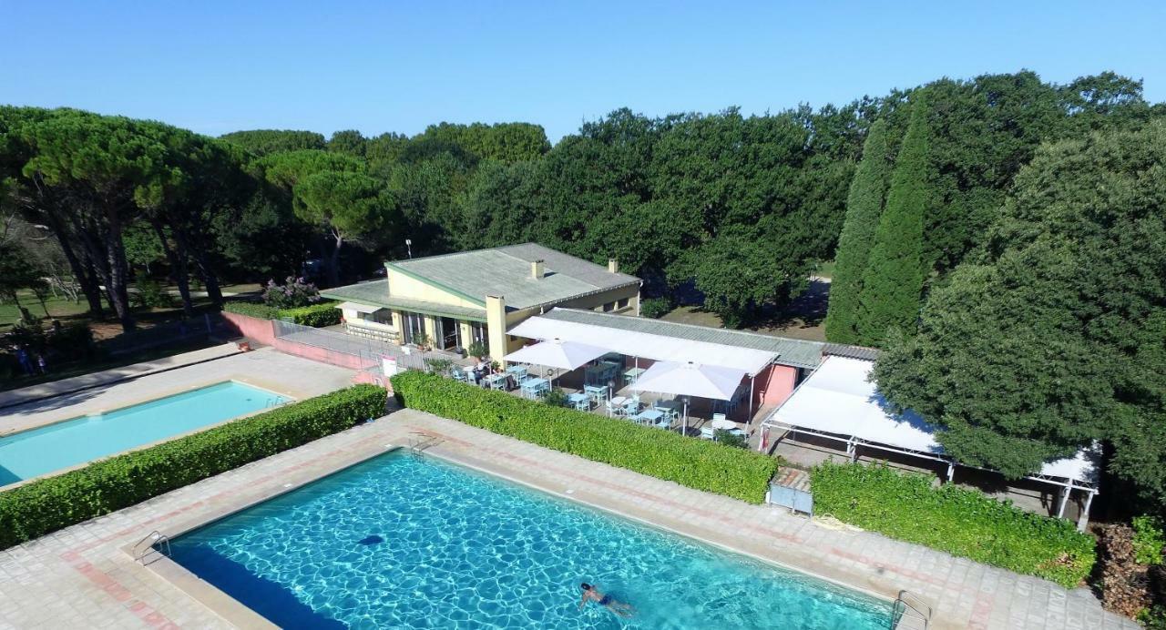 Hotel Domaine Le Moulin Neuf à Saint-Quentin-la-Poterie Extérieur photo